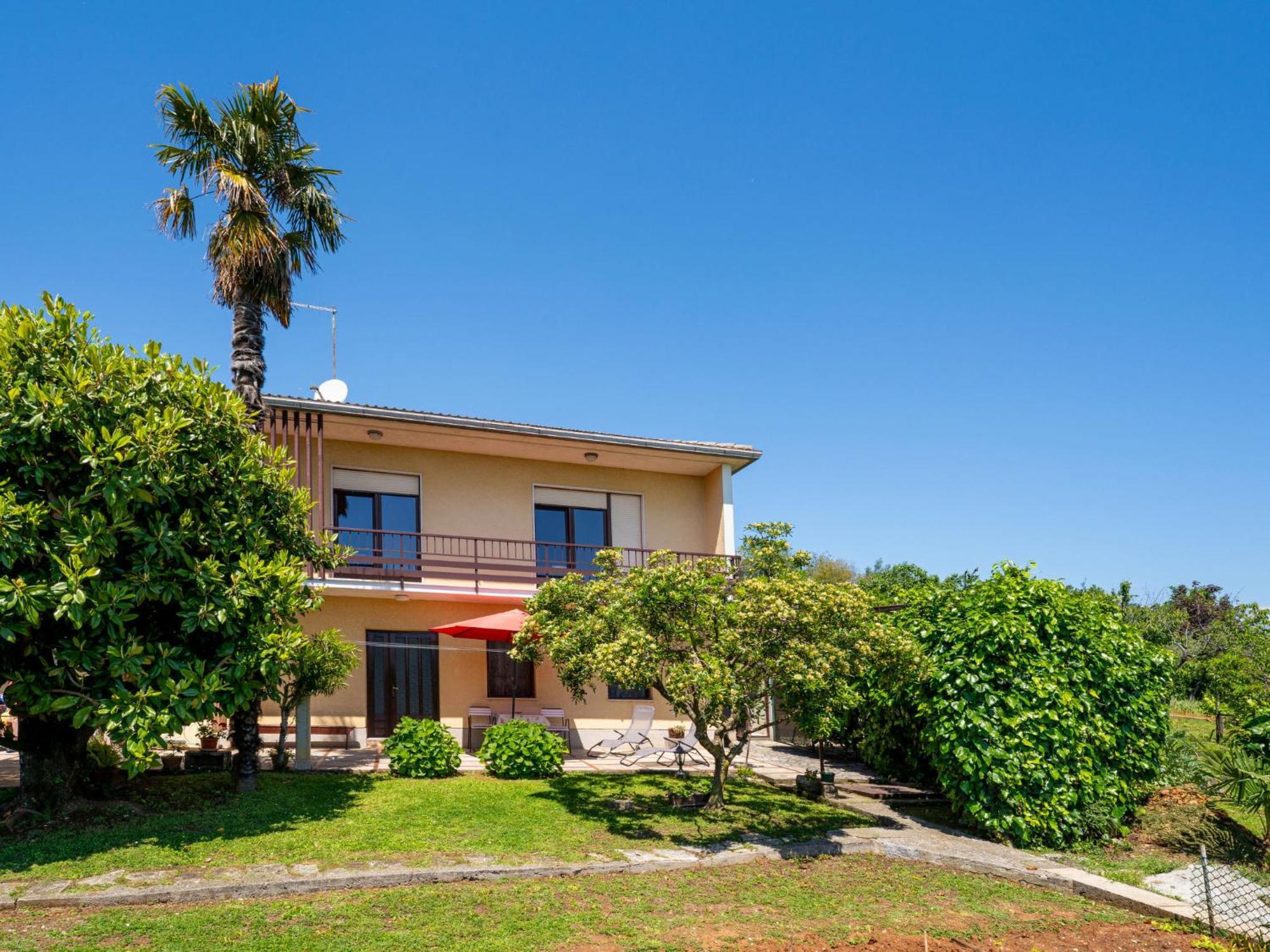 Appartamento Marija-2 By Interhome
